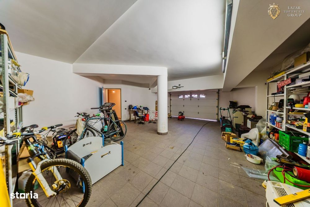 Vila zona Parneava