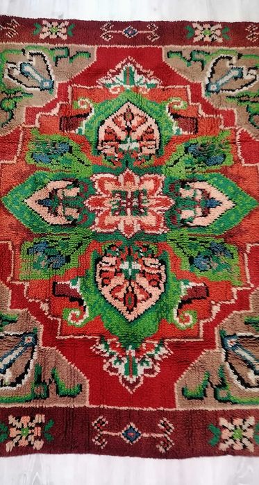 Запазен Шарен Китеник