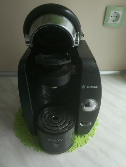 Кафе машина Bosch -tasimo