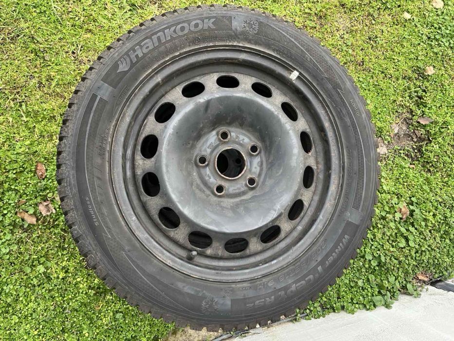 Зимни гуми Hankook 205/55 R16 с железни джанти – комплект 4бр.