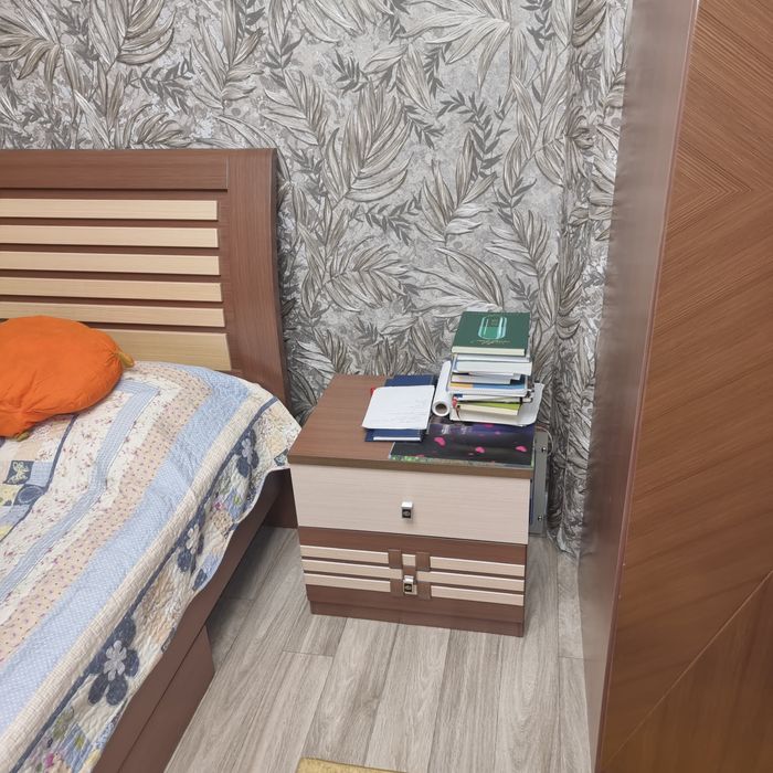 Спальный гарнитур  б/у