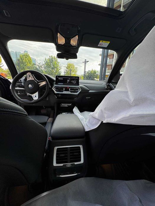 BMW iX3 M Sport / Sotuvda avtosalonimizda