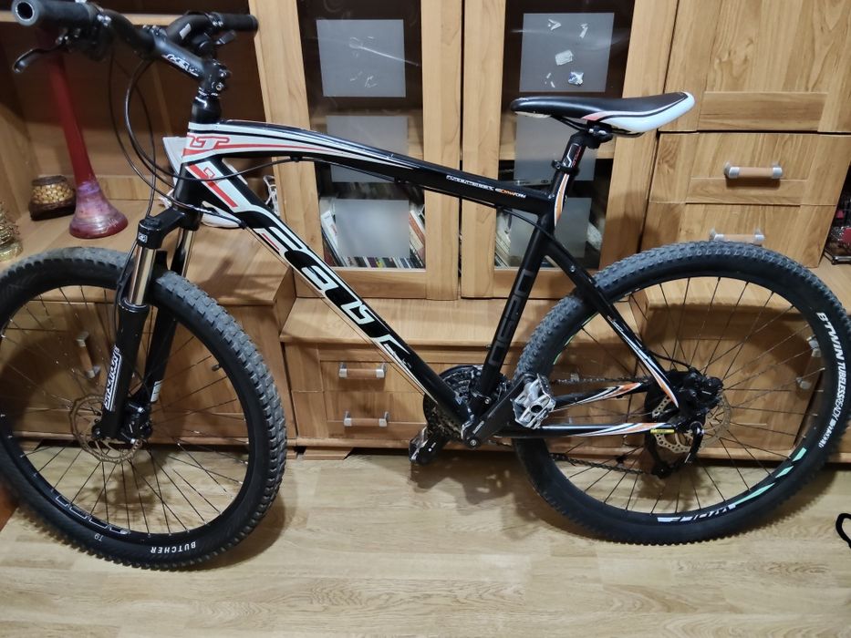 Vând bicicletă MTB FELT Q620 – roți 27,5”