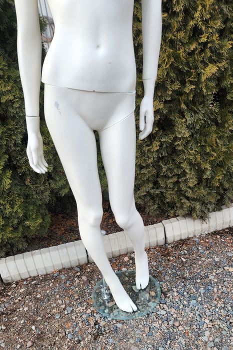 Продам манекены.