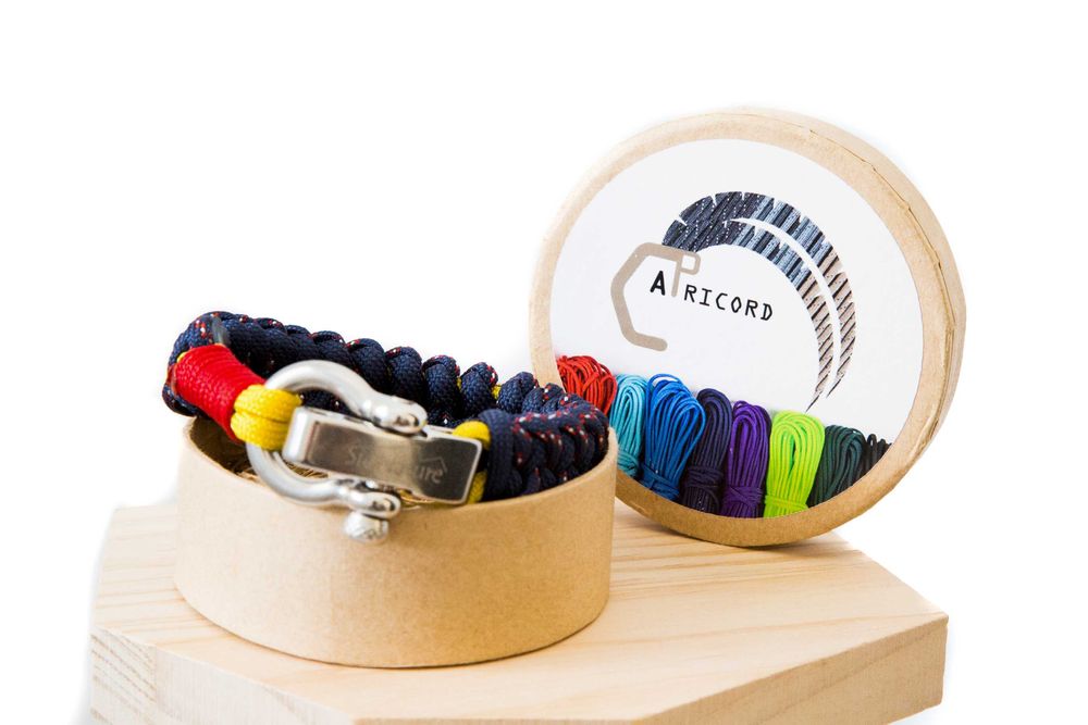 Маркова паракорд гривна (Каприкорд), бушкрафт, моден аксесоар, подарък