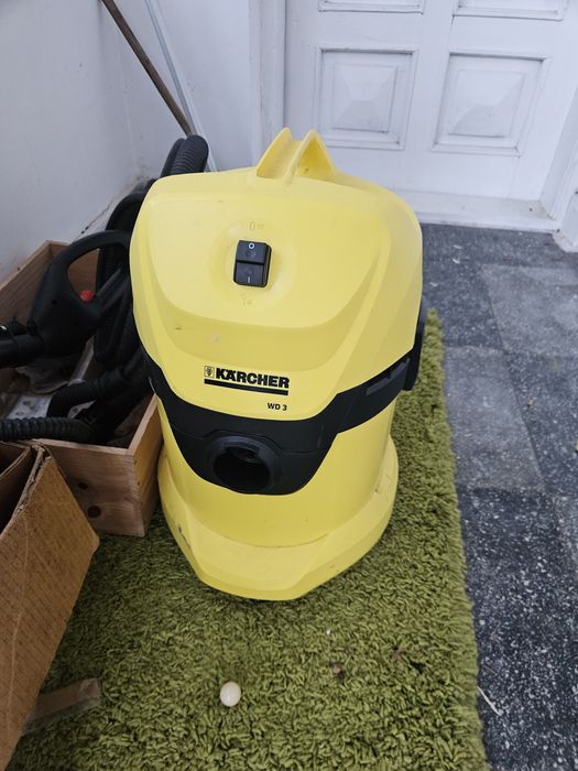 aspirator karcher  DS5500 cu Apa si w3