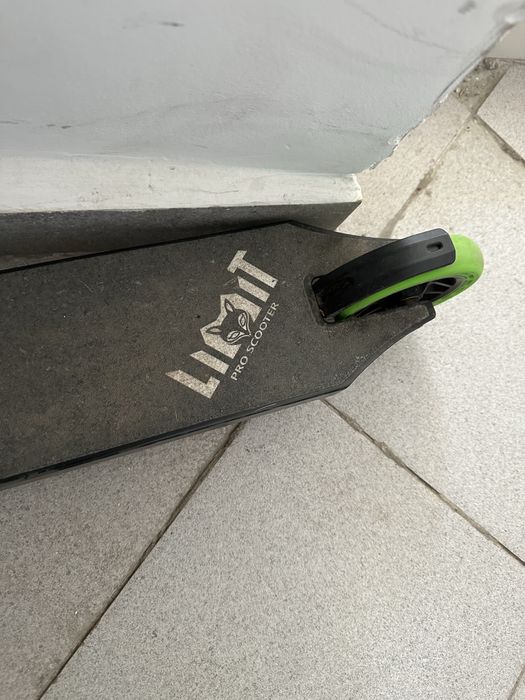 Самокат Limit в идиальном состоянии