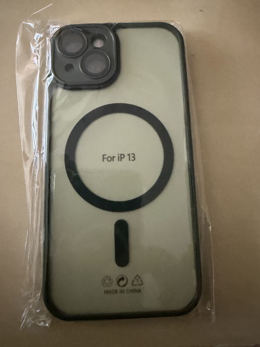 Кейсове iphone 17 pro max / iphone 13