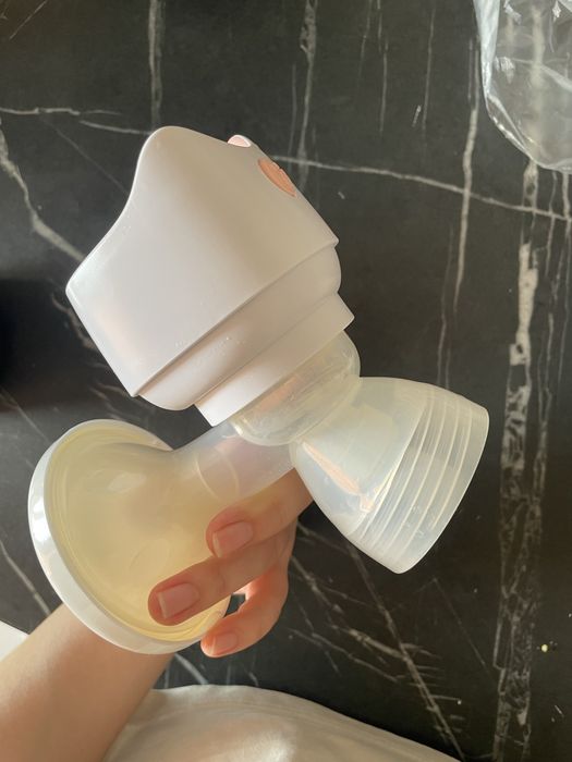 Молокоотсос электричиский Misuta