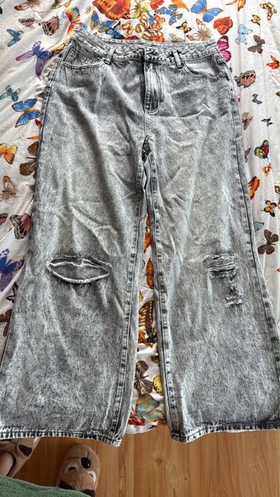 Новые женские джинсы