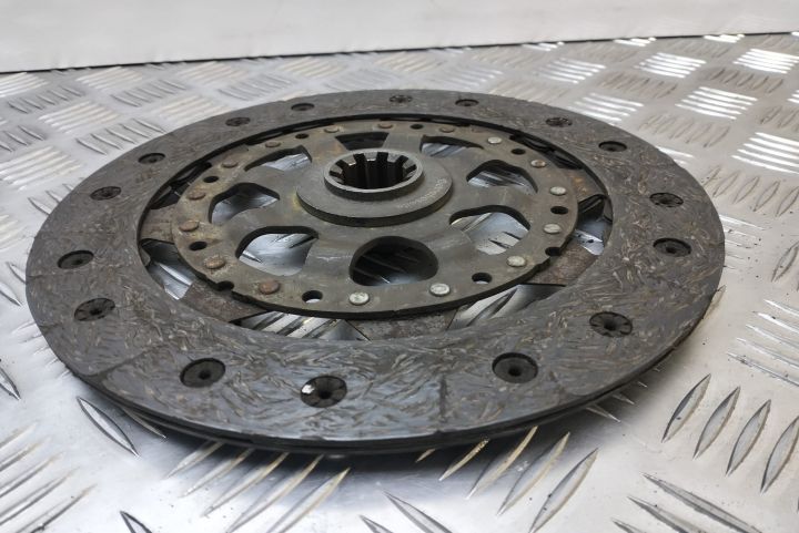 Kit Ambreiaj Masa Dubla  Lipsa cod BMW Seria 3 E46 (facelift)