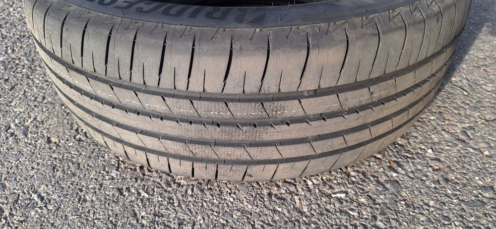 Anvelope japoneze 215/55 R18 noi