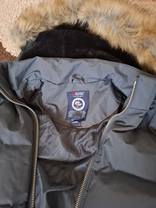 Geaca lunga Canadian Peak noua , marimea L