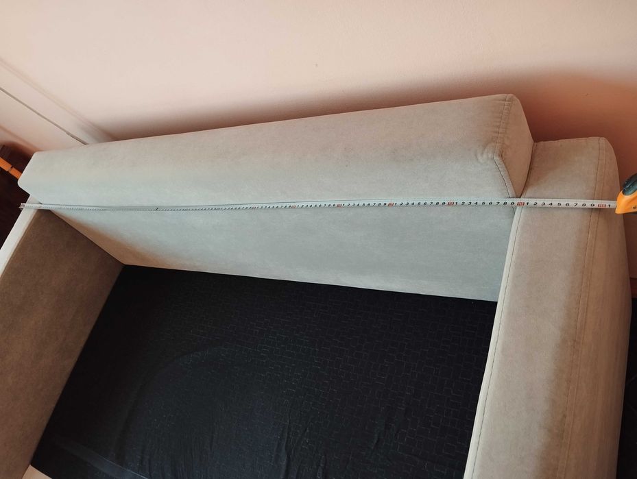 Много компактен удобен и нов диван