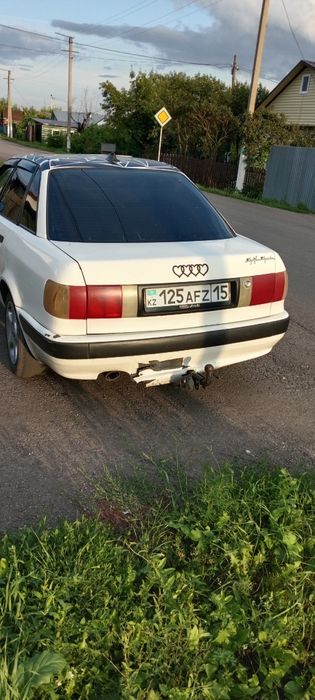 Продам Ауди б4...