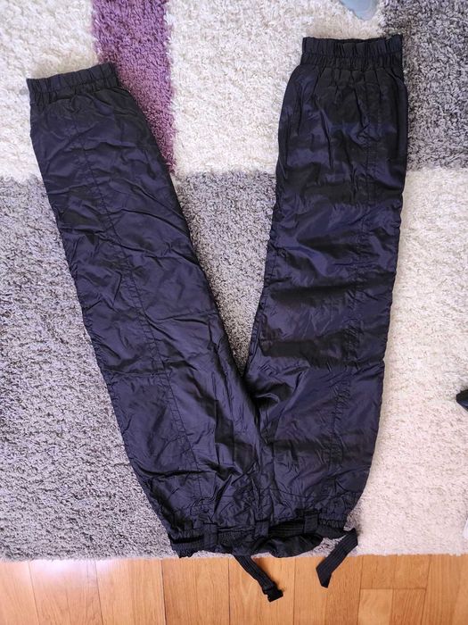 Продавам ски долнище размер L