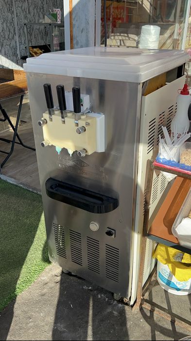 Мороженный аппарат Frigomat BL-240