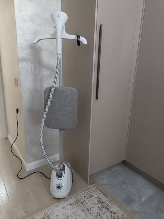 Отпариватель AULANDI продаю.