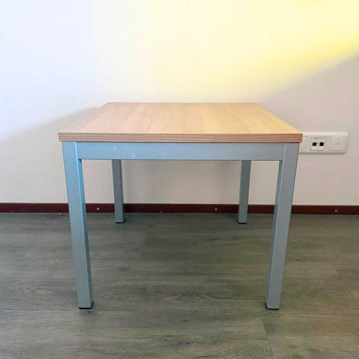 Masa de cafea, cadru metalic si blat din lemn