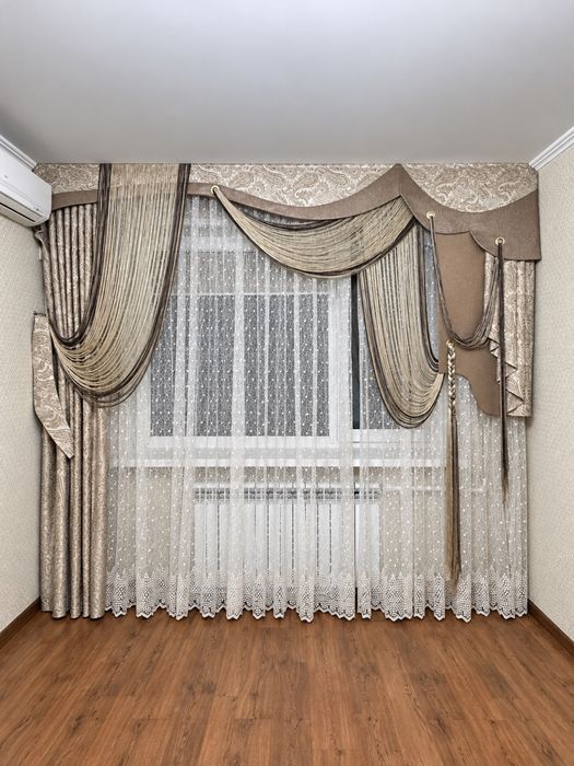 Продам красивый комплект штор