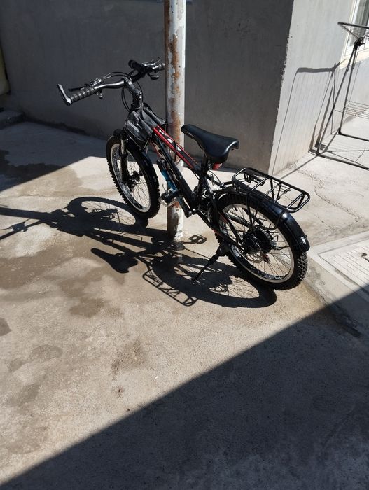 Сотилади велосипед янгидек куп училмаган