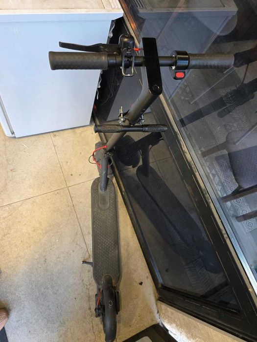 Продаётся электросамокат Xiaomi