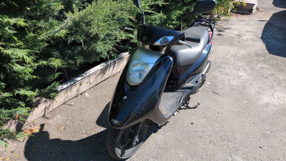 Yamaha Vity, 125cmc, 10000km, injectie, 800 Euro