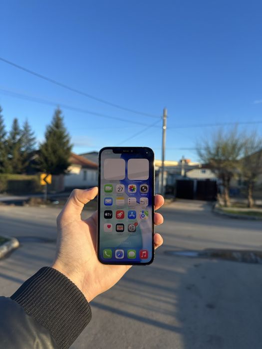 Продам срочно iPhone 12 Pro 256GB