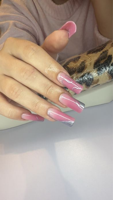 Unghii cu gel Constanta