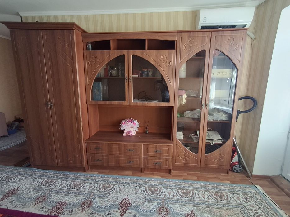 Продаётся шкаф для гостиной