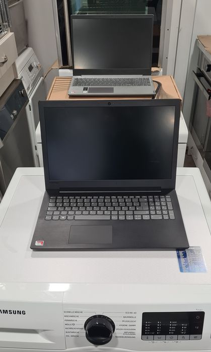 Лаптоп  Lenovo 15.6 RAM 8Gb DDR4, SSD 128/Windows 11