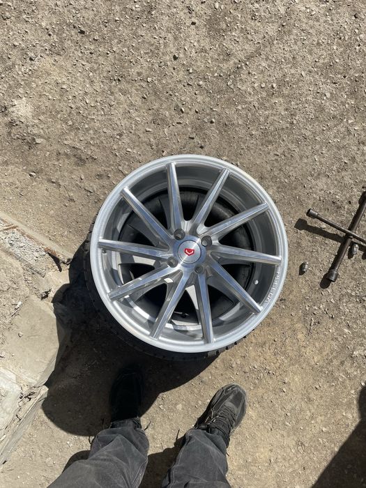 Продам обменяю vossen cvt r17