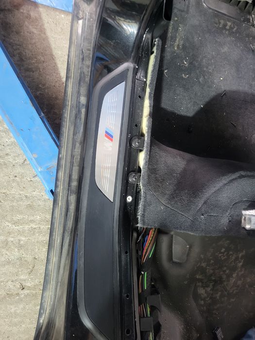 М лайсни за BMW F01