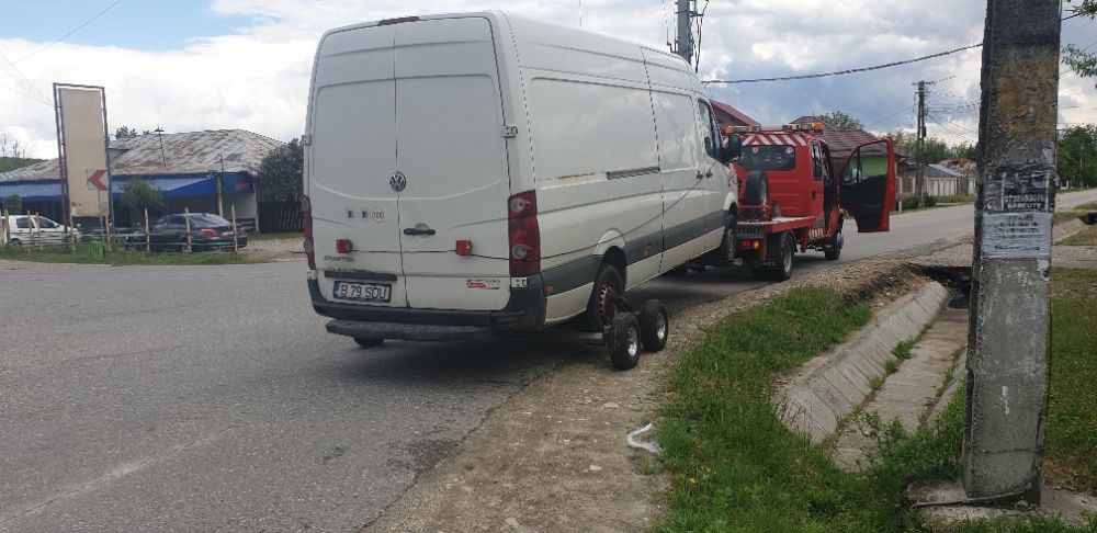 Tractari auto Pitesti non stop cu MACARA