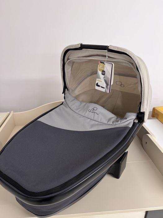 Продам люльки для коляски Quinny