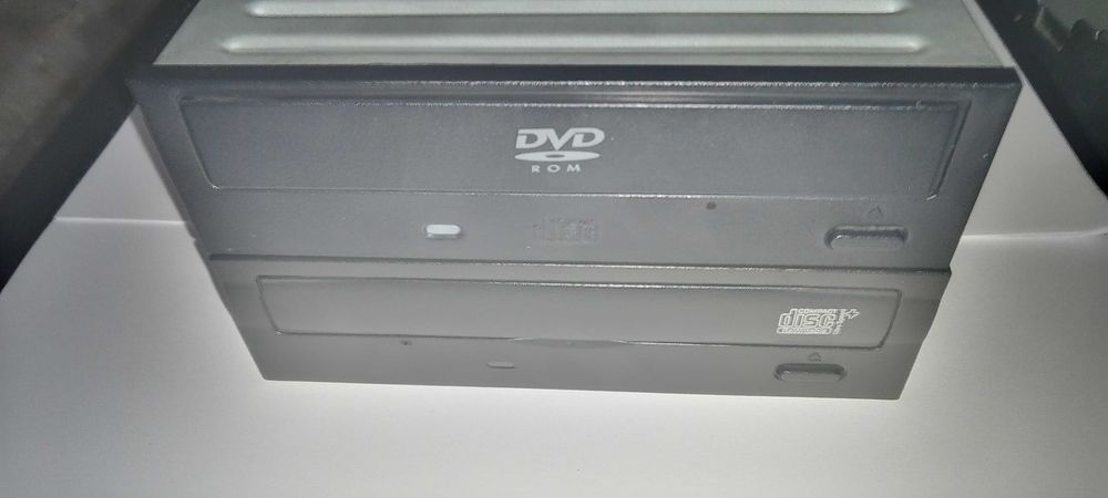 HDD 1 TB Western digital si Dvd-rom+cd-rw Ide