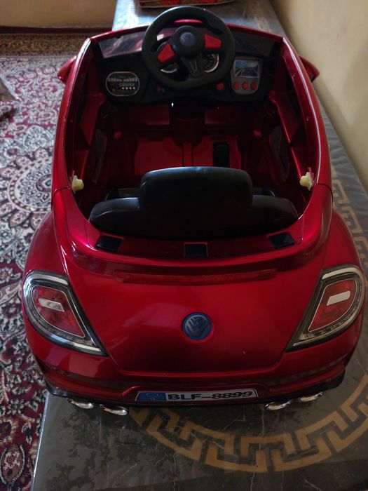 Детский мошинча сотилади