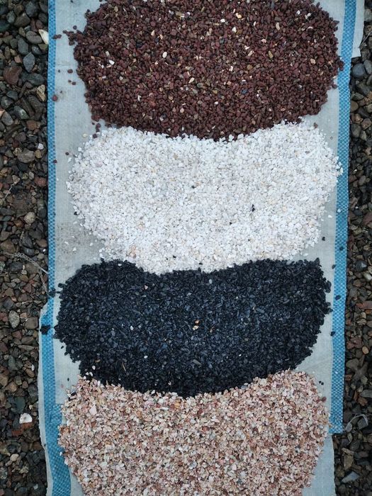 Для сада и дома цветнийи камни