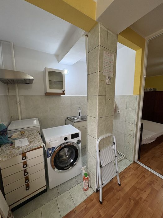Apartament modern cu o cameră – Spațios și Inteligent Compartimentat