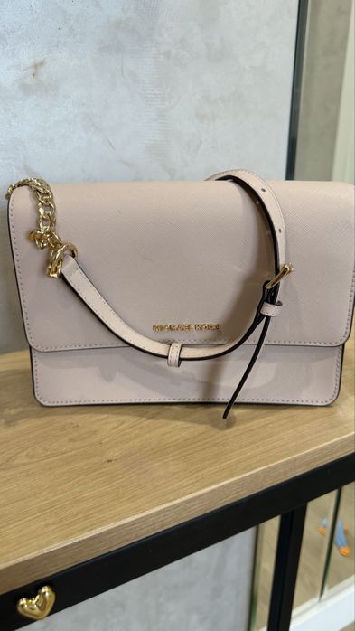 Продам сумку Michail Kors оригинал