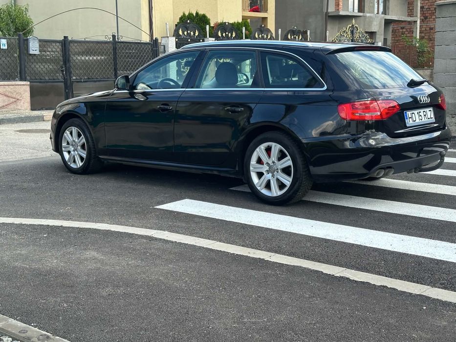 Vand audi a4 an 2009 motor 2.0 TDI