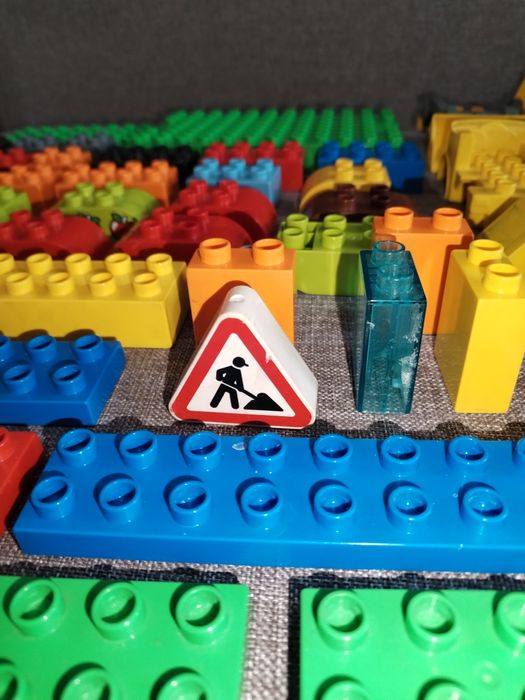 Продам срочно!!! лего дупло оригинал