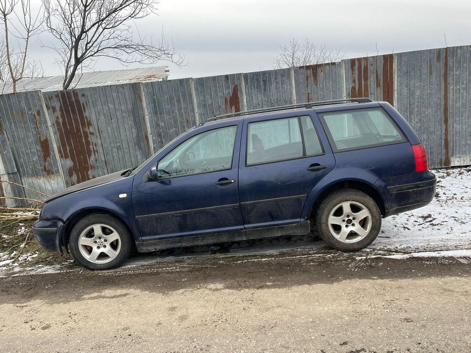 Dezmembrez golf 4 1.9 tdi sdi ajm axr 1.4i 1.6i