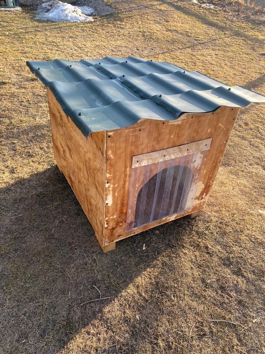 Продам будку для собаки