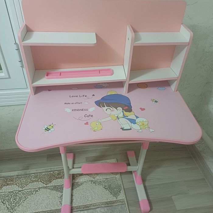 Qizlar uchun parta