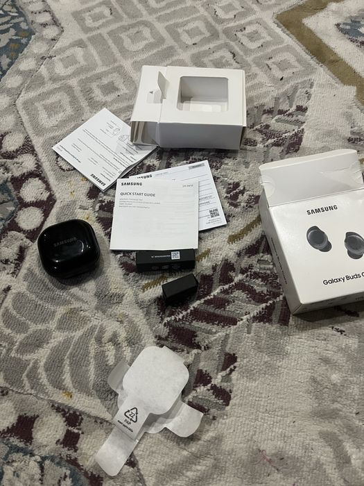 Galaxy Buds Core новый наушник продам