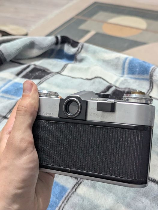 Пленочный фотоаппарат Зенит-Е