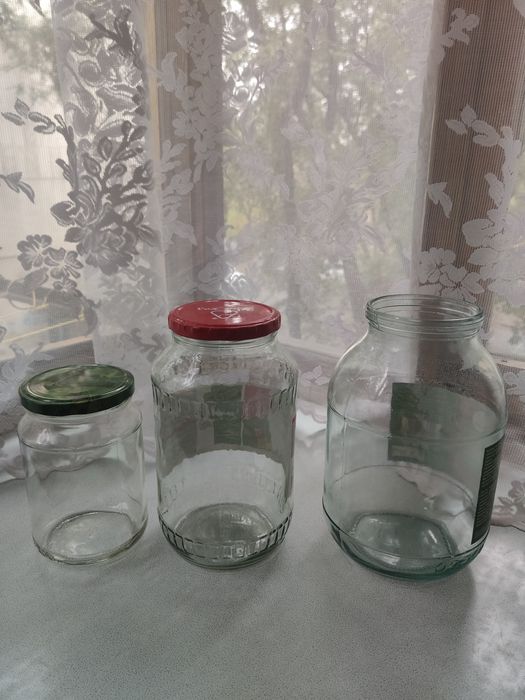 Продам банки с крышками