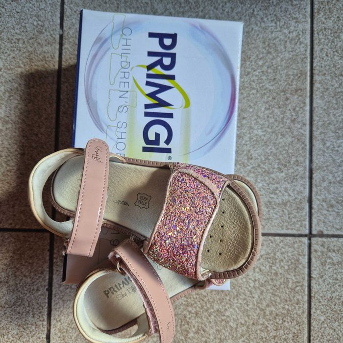 Primigi sandale din piele pentru fetite marime 27