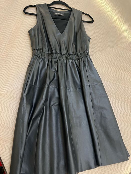 Пальто, платья разные